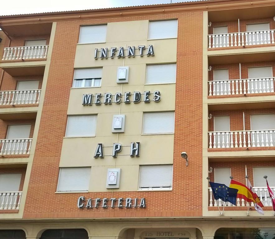 Aph Infanta Mercedes La Bañeza Rom bilde